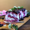 Semifreddo z czarną porzeczką