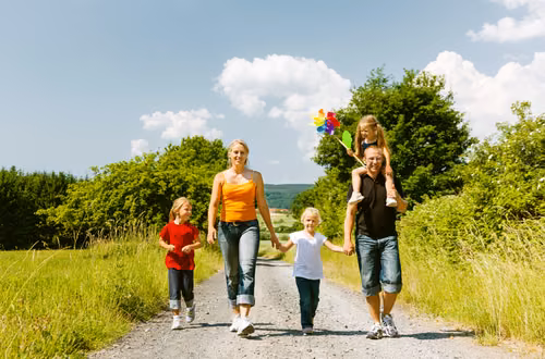 Kto skorzysta na zmianach w Mama 4 plus? Nowe zasady już wkrótce