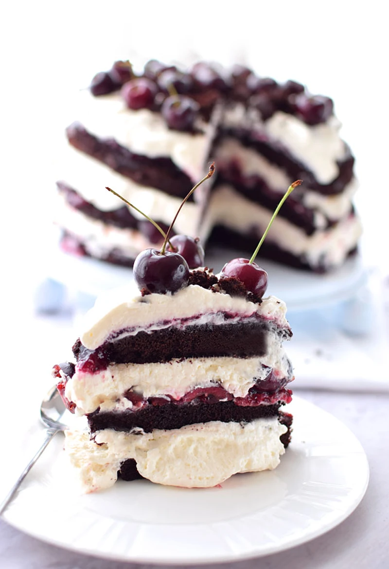 Tort czarny las