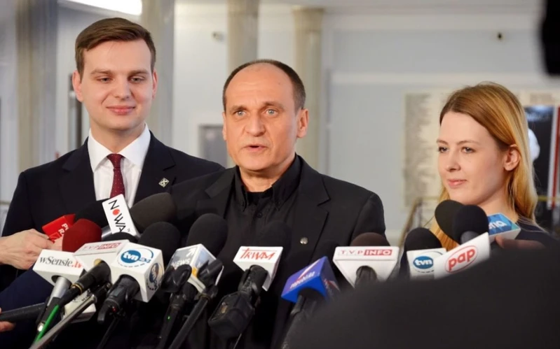 "Pomyłka na Kukiza" hitem sieci. Prowadzący zażartował z polityka na antenie Radia Złote Przeboje.