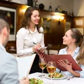 Jak rozpoznać złą restauracje? 5 sprawdzonych sposobów