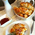 Mini croissanty z szynką i serem