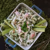 Sałatka z selerem naciowym i surimi