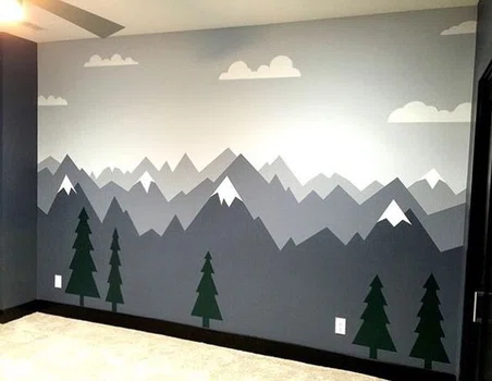 Górski krajobraz malowany na ścianie