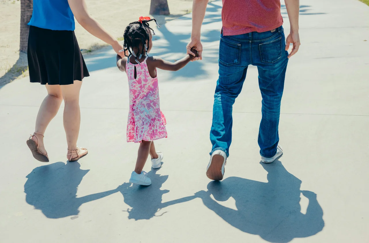 Dzień Rodzicielstwa Zastępczego: Znaczenie i Wyzwania