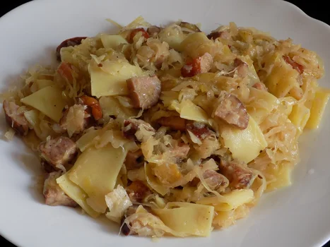 Łazanki z kapustą kiszoną