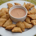 Pierożki smażone z ricottą i suszonymi pomidorami
