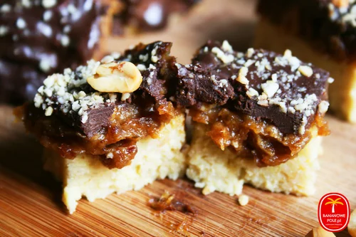 CIASTO/BATONY SNICKERS Z KASZY JAGLANEJ (BEZ PIECZENIA)