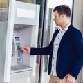 Przerwy techniczne w trzech bankach: Uważaj w ten weekend!