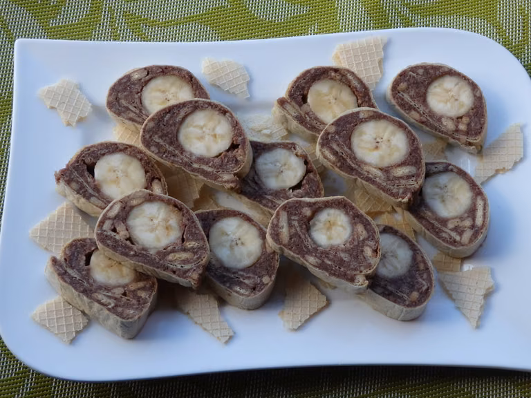 Roladka waflowa z bananem