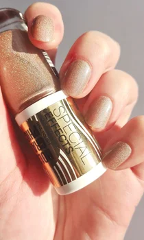 EVELINE SPECIAL EFFECTS HOLOGRAPHIC NR 147