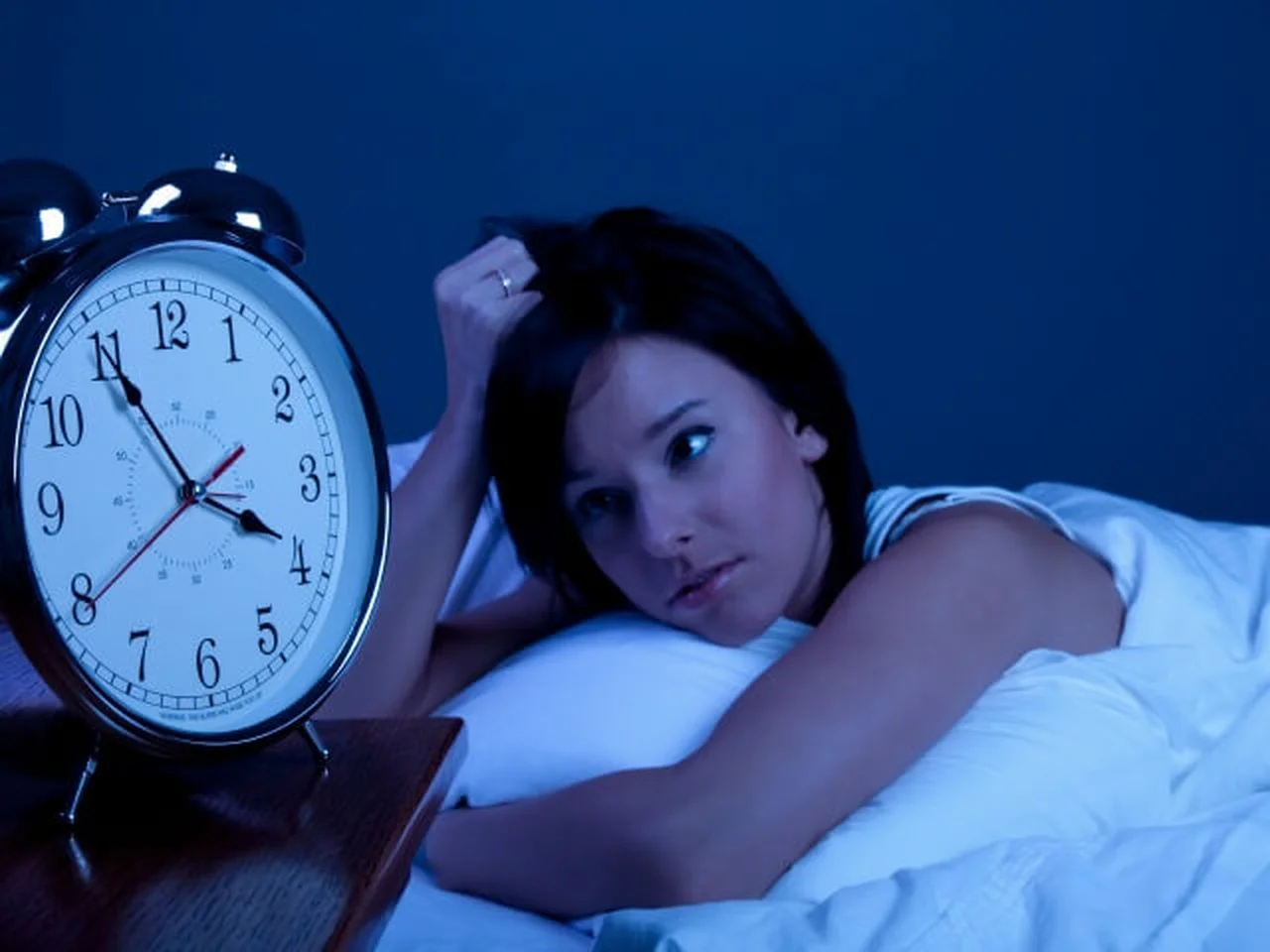Często jesteś niewyspana? Zobacz jakie konsekwencje ma niedobór snu…