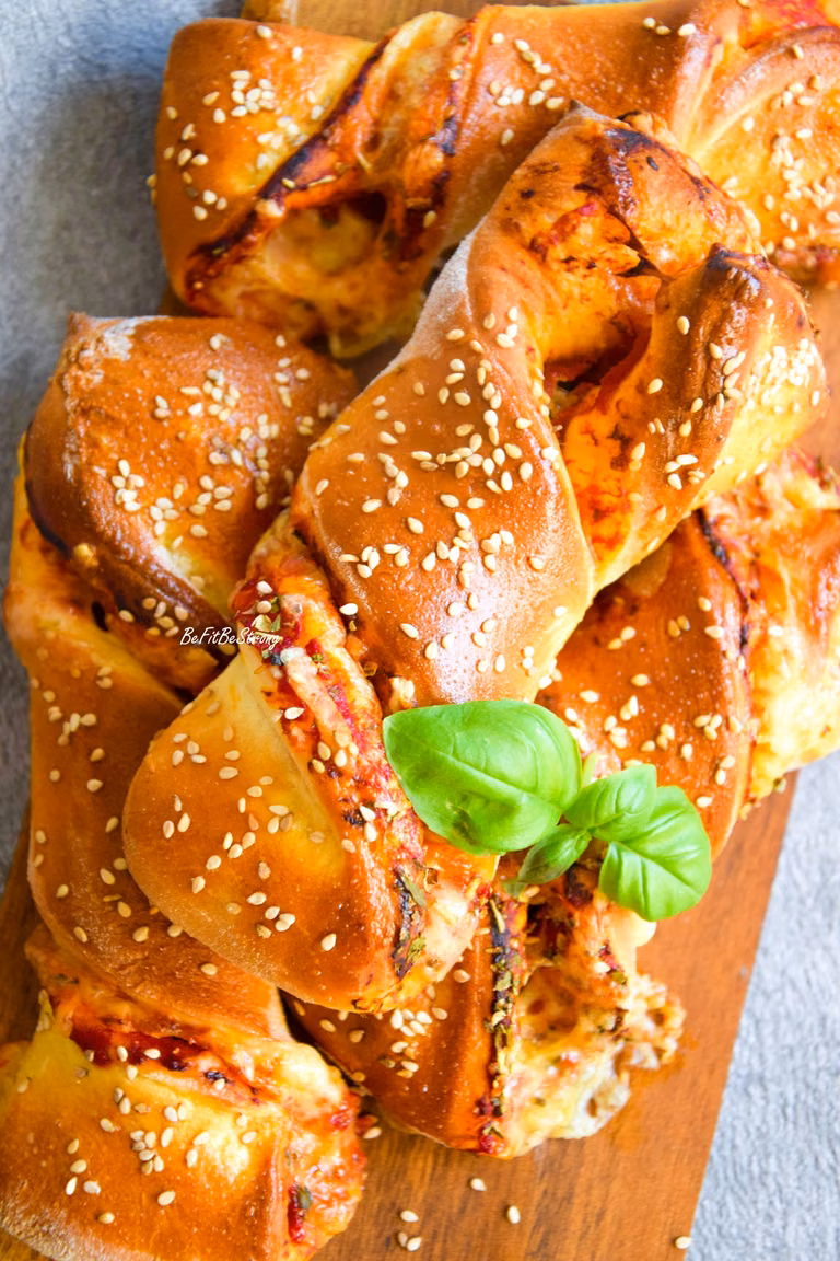 Drożdżowe twisty a la pizza - pizza twists