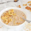 Owsianka z karmelizowanymi bananami