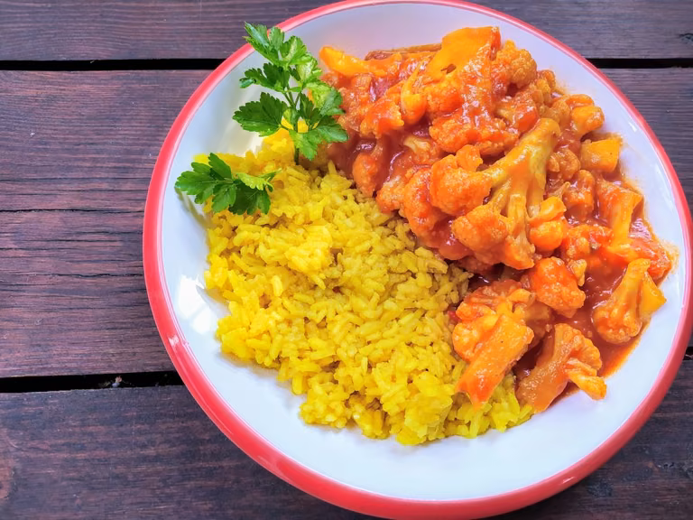 Aloo Gobi, czyli curry z kalafiora i ziemniaków prosto z Indii