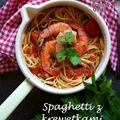 Spaghetti ze smażonymi pomidorami i krewetkami