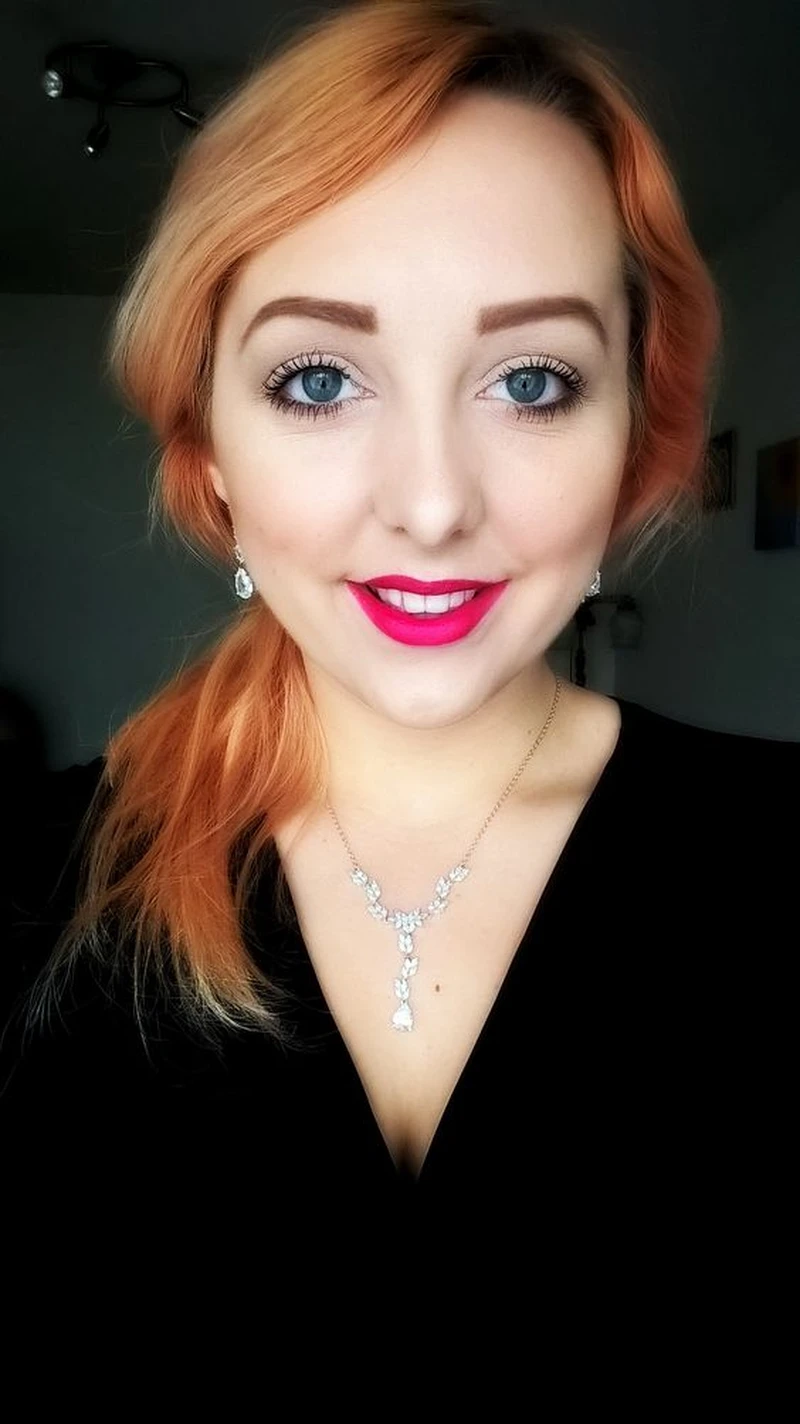 Delikatny makijaż