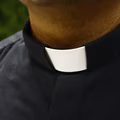 Ksiądz jako normalna praca na etat. Tego chcą Polacy?