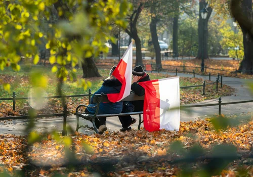 1 sierpnia 2025 dniem wolnym od pracy? Jest szansa na długi letni weekend, bo petycja już w Ministerstwie
