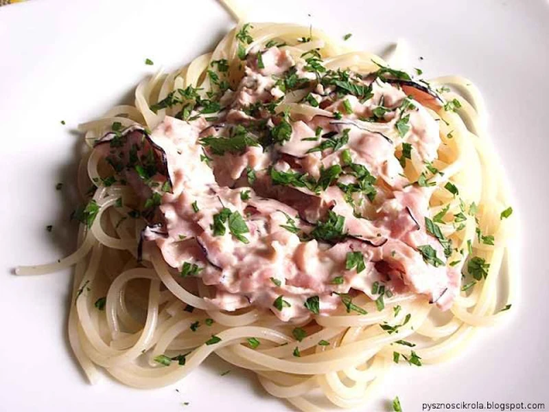 Lekkie i bardzo szybkie spaghetti alla carbonara