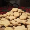 Świąteczne wegańskie ciasteczka z dynią i imbirem