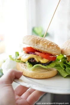 Domowy cheeseburger