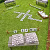 Scrabble w ogrodzie...??