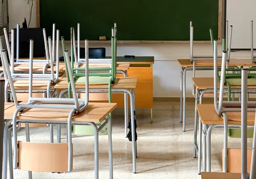 Szkoły i przedszkola z tych miejscowości zawiesiły zajęcia! Niektóre polskie placówki są zamknięte - dzieci zostały w domach