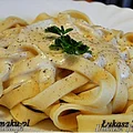 Tagiatelle w sosie śmietanowo-borowikowym