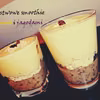 Smoothie z mango i jagodami