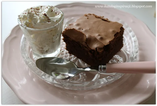 KSIĄŻKI BOGNY ZIEMBICKIEJ ... O RÓŻANACH & BROWNIE