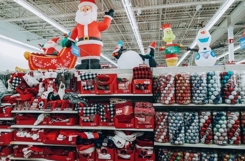 Wolna Wigilia 2025 - uwaga na nowe przepisy! PIP planuje kontrole bez zapowiedzi i grzywny po 100 tys. zł