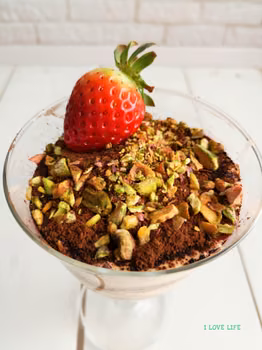 Tiramisu z pistacjami