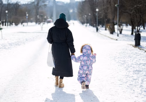 Nowe zasady 800 plus od lutego 2026! ZUS zapowiada kontrole - te osoby stracą świadczenie