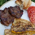 Grillowana karkówka w marynacie piwnej