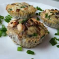 Muffiny jajeczne z kurczakiem i pieczarkami- szybkie śniadanie
