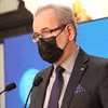 Niedzielski o kolejnych zmianach w obostrzeniach! Co z maseczkami i niezaszczepionymi?