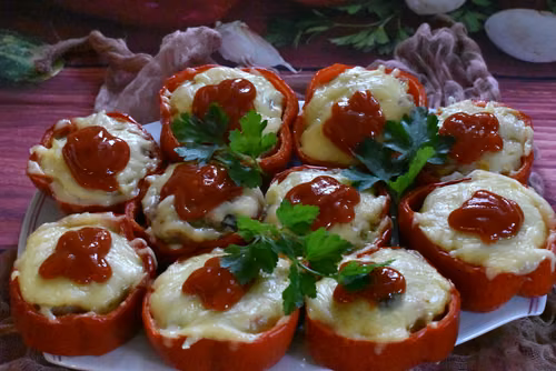 Kotlety Gyros w papryce