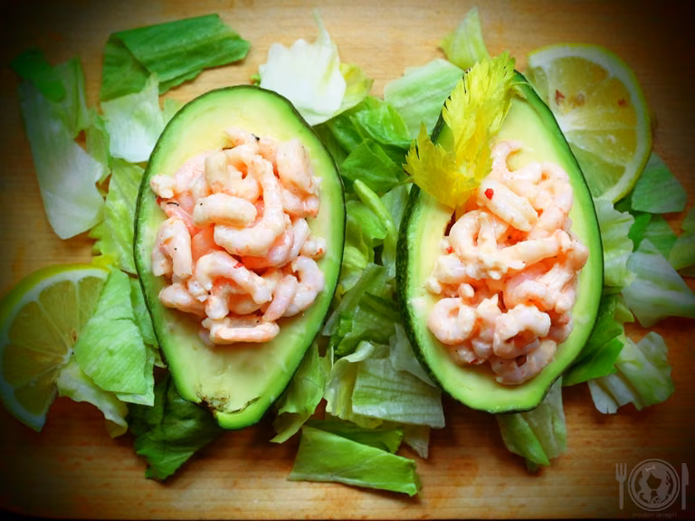 Awokado nadziewane krewetkami (Paleo, Keto)
