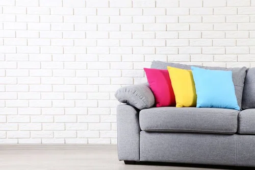 Niebanalne poszewki na poduszki – uszyj je sama krok po kroku!