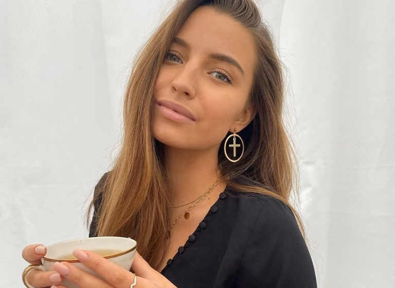 Julia Wieniawa ma sposób na powiększenie ust! Nie chodzi o zabieg
