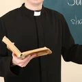 Zmiany w lekcjach religii budzą kolejne kontrowersje! Katecheci boją się, że stracą pracę!