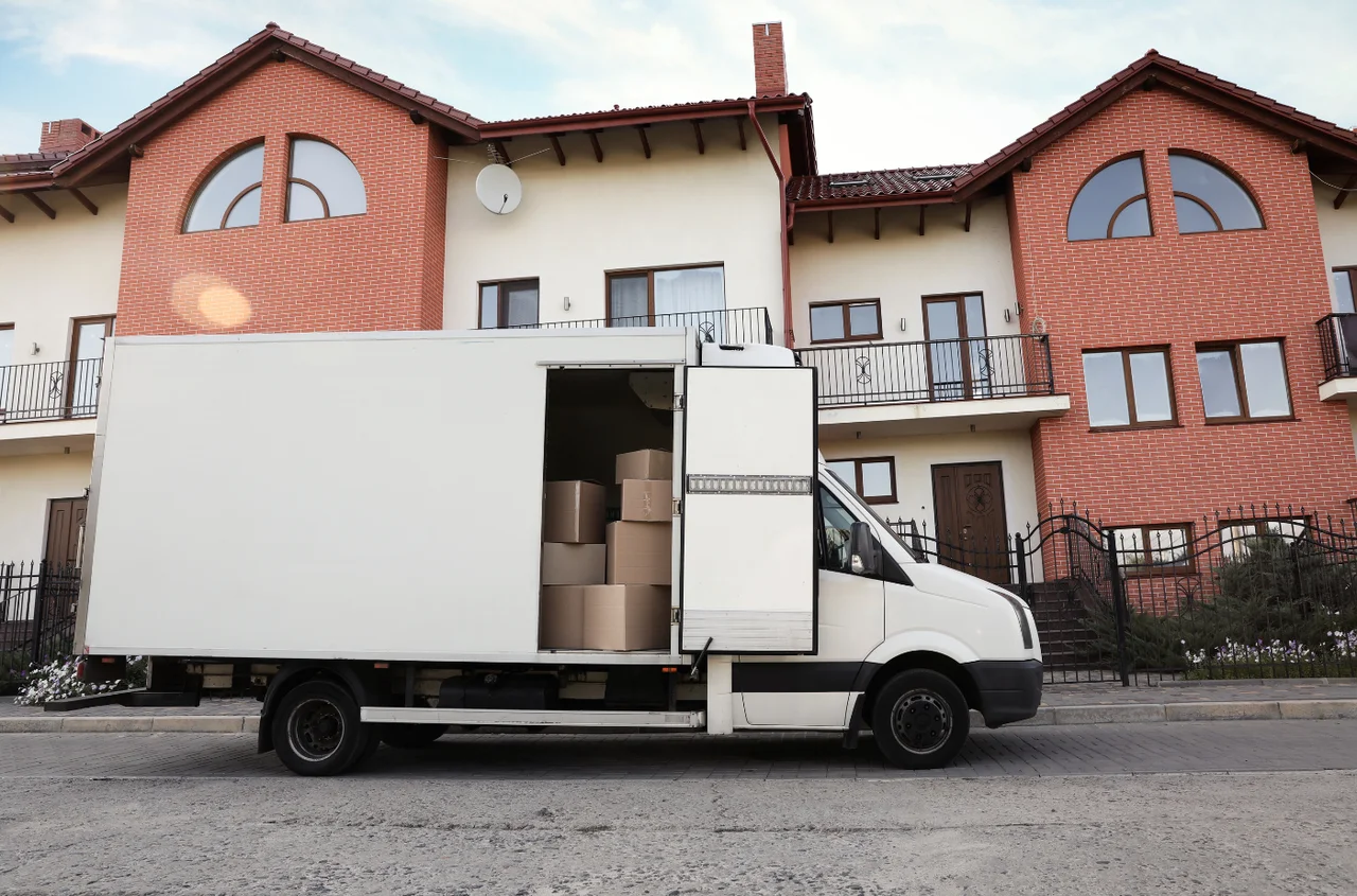 Nawet 100 tys. zł gwarancji na start! Trwa nabór wniosków w programie mieszkaniowym - skorzystają rodziny oraz single