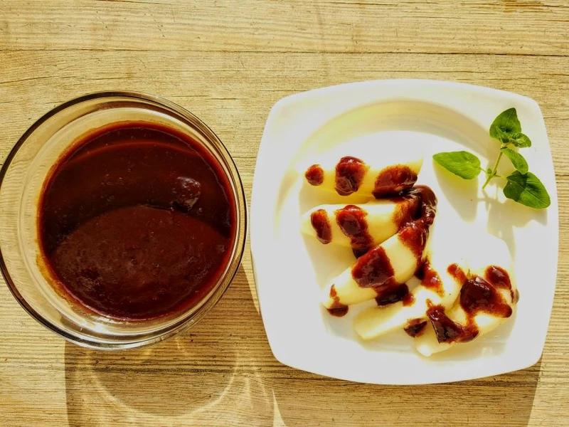 Dżem śliwkowy i nutella śliwkowa, czyli przetwory ze śliwek uratowanych z opuszczonego sadu