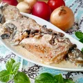 Kurczak zapiekany z pieczarkami i śmietaną
