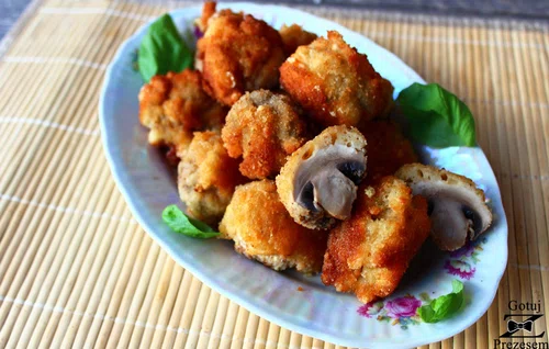 Chrupiące pieczarki w cieście serowym!