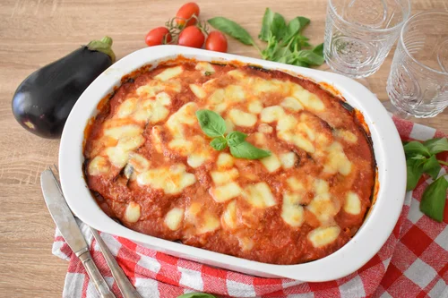 Zapiekanka z bakłażanami "Parmigiana di melanzane"