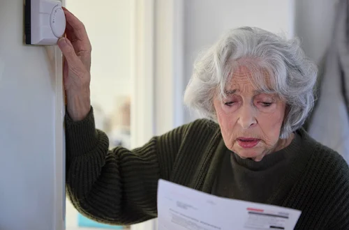 6 tys. zł dopłaty do prądu i ogrzewania dla osób 60 plus! ZUS podał datę uruchomienia nowego programu