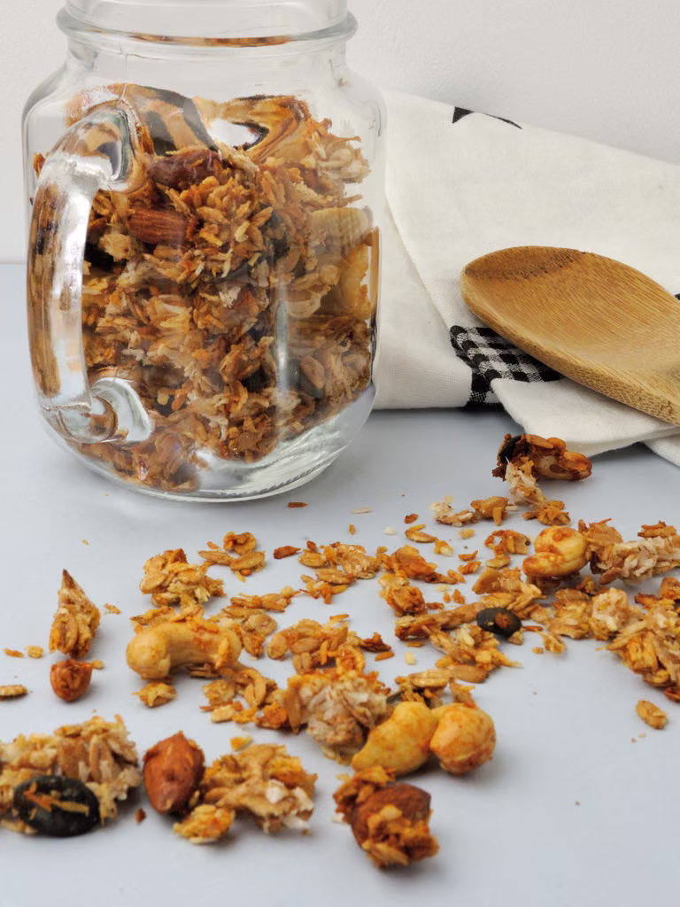 Granola z Orzechami i Nasionami