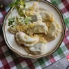 PIEROGI ZE SZPINAKIEM I FETĄ